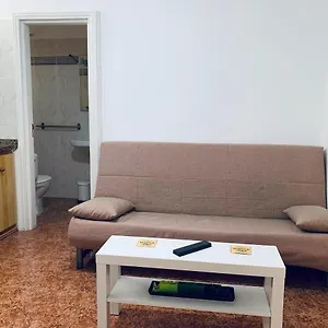 https://casa-isa-arona-tenerife.adeje-hotels.com